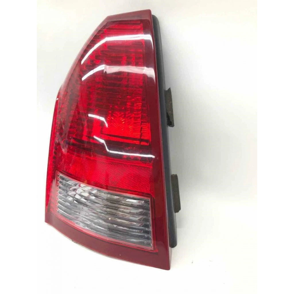 Tail Light Driver Side for Chrysler 300 (2005–2007) MLX-SHE108-190SHL-CL360A50, CH2818102