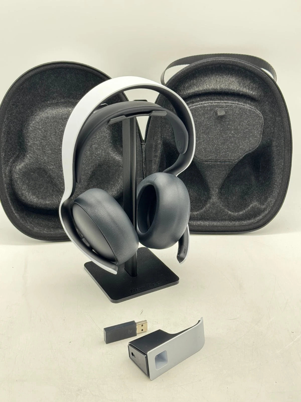 PlayStation Pulse Elite Wireless Headset Over-Ear White CFI-ZHW2