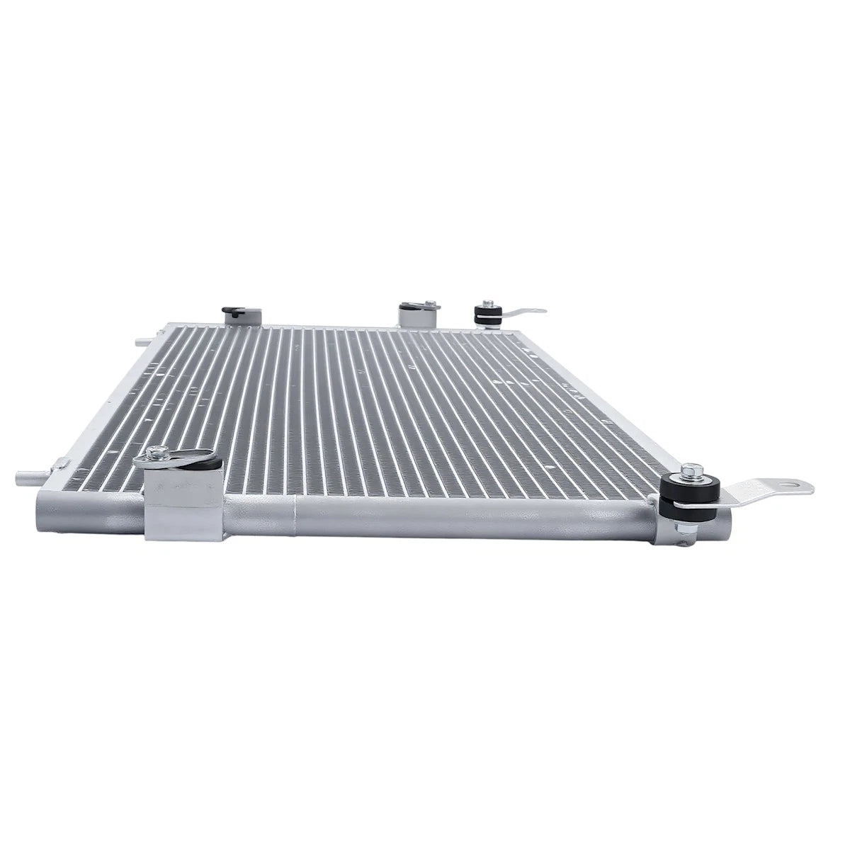 A/C Condenser for Toyota Tundra (2000–2005) 18054875, 73296, 3296, 884600C050