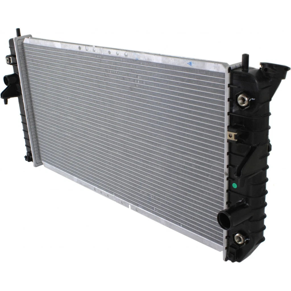 Radiator for Pontiac Bonneville (2001–2005) | CLX-M0-2348-CL360A2, GM3010113