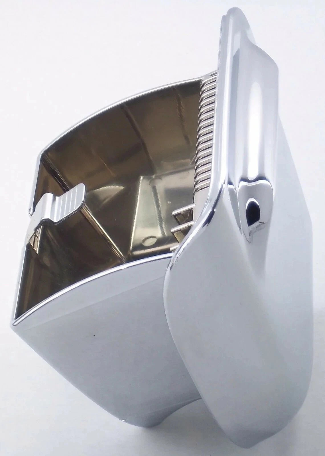 Ashtray Replacement for Peterbilt 379 389 388 386 384 (2006–Present) UP#22995