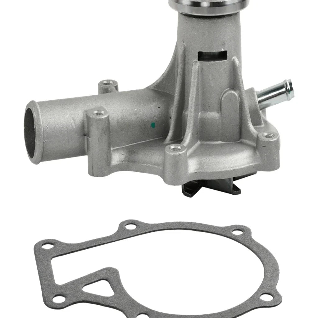 Water Pump with Gasket for Kubota D905 D1005 D1105 V1305 (No Years Specified)
