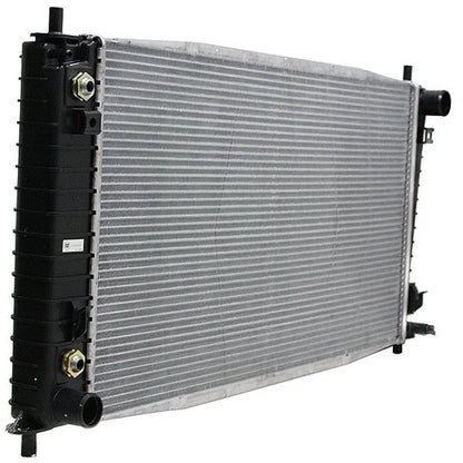 Engine Coolant Radiator Assembly for Lincoln Navigator (2005–2006) FO3010269, MLX-SHE92818A-CL360A52