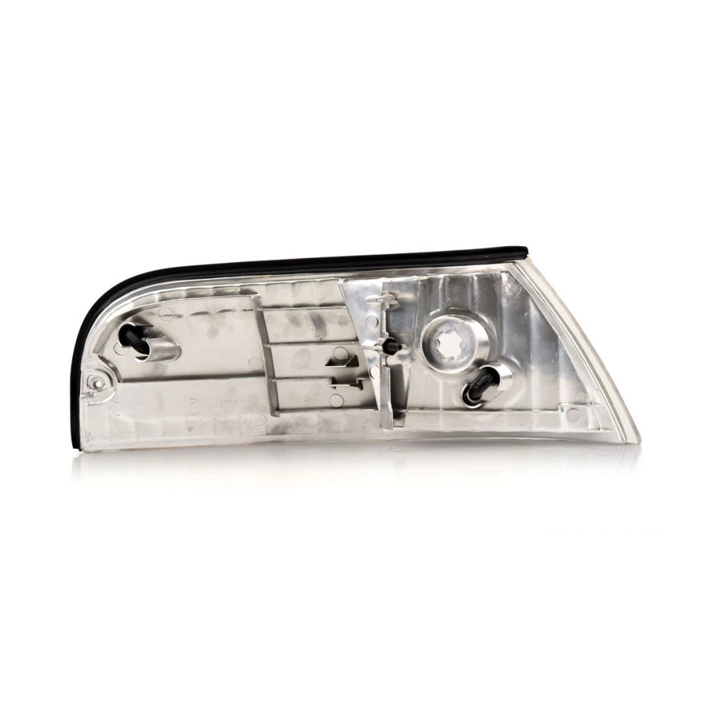 Driver Side Parking Light for Ford Crown Victoria (2006–2011) CLX-M0-18-5096-01-9-CL360A3, FO2520147