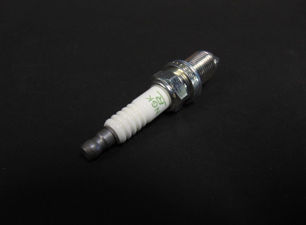 2X NGK Spark Plug BKR4E for Snowmobile (Read Listing)