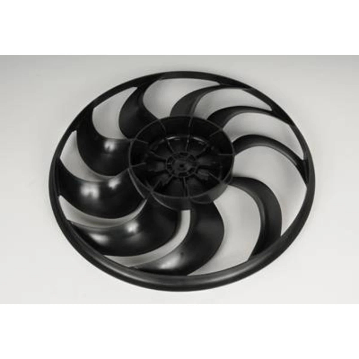 AC Delco Fan Blade Radiator Cooling for Chevy Tahoe (2007–2014) 15-80883