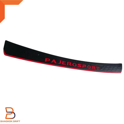 Red Rear Bumper Step Scuff Plate Cover for Mitsubishi Pajero Sport (2020-2023)