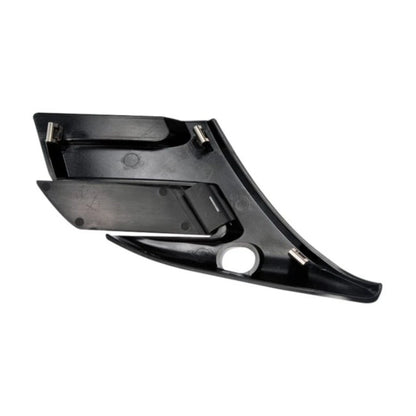 Windshield Wiper Cowl End for Chevy Avalanche 2500 (2002–2004) ALX-PAU-MM-30040-CL360A54