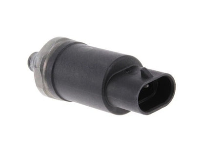 Oil Pressure Sender for Jeep Grand Cherokee (1996–1997) 93567QSYZ