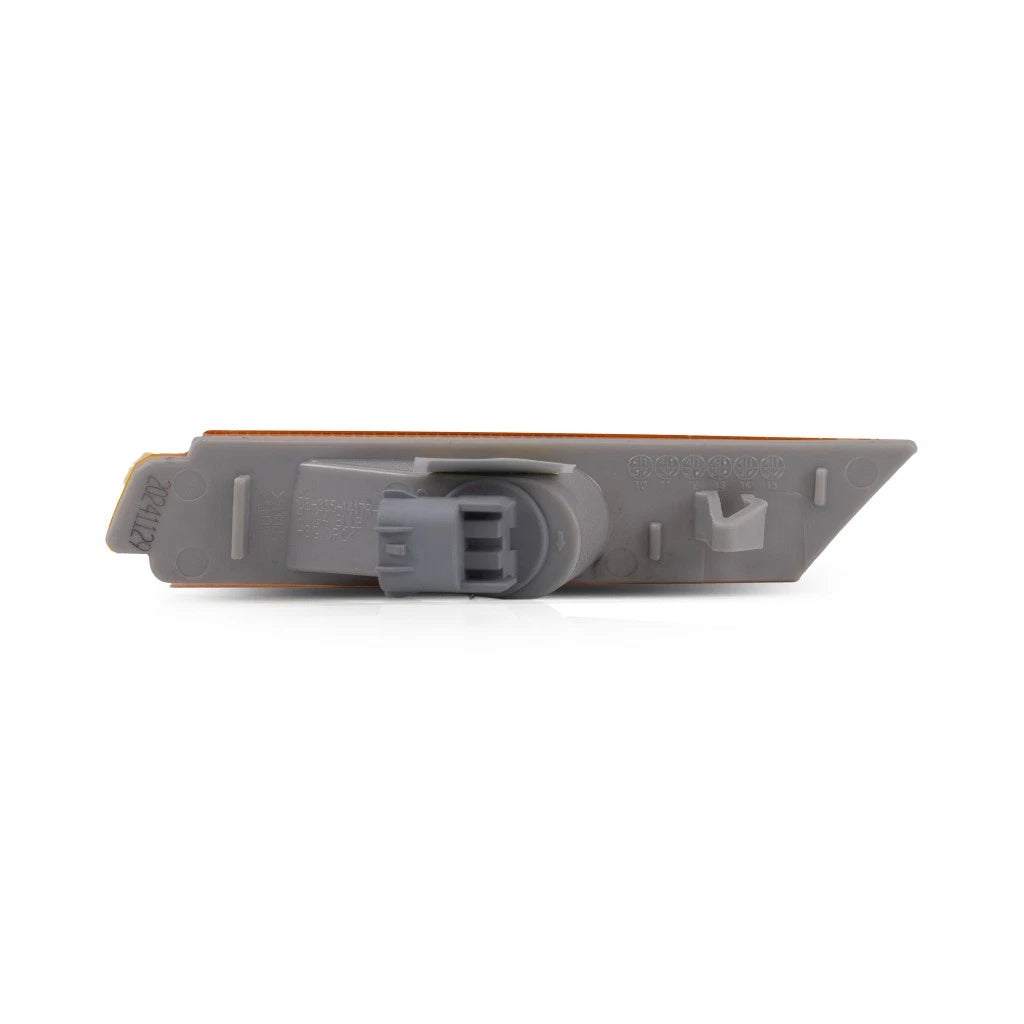 Passenger Side Side Marker Light for Chevy Camaro (2010–2015) GM2551197, CLX-M0-335-1417R-AS-CL360A55