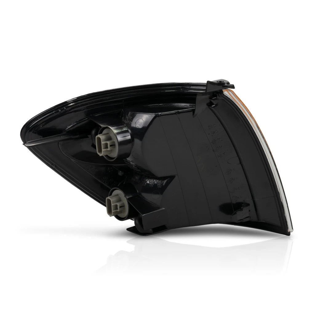 Turn Signal/Corner Light for Toyota Tundra (2000–2004) MLX-SHE8126-161-1-CL360A51, TO2530143