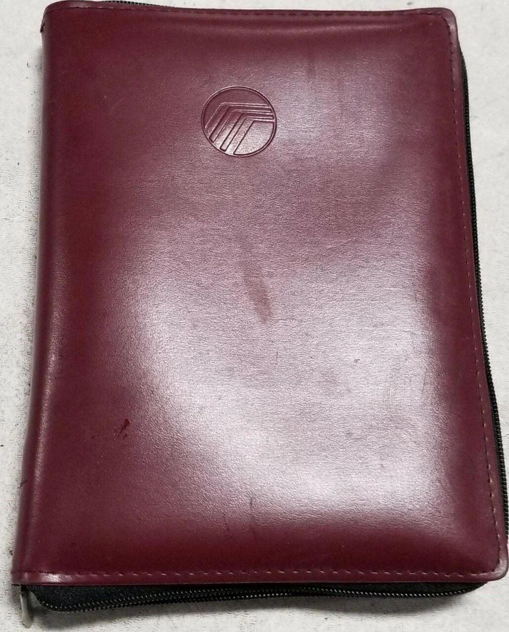 Owners Manual for Mercury Villager (2000) - Ford OEM with Case