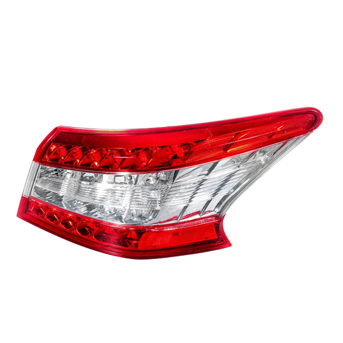 Halogen Tail Light Assembly for Nissan Sentra (2013–2015) Outer Right
