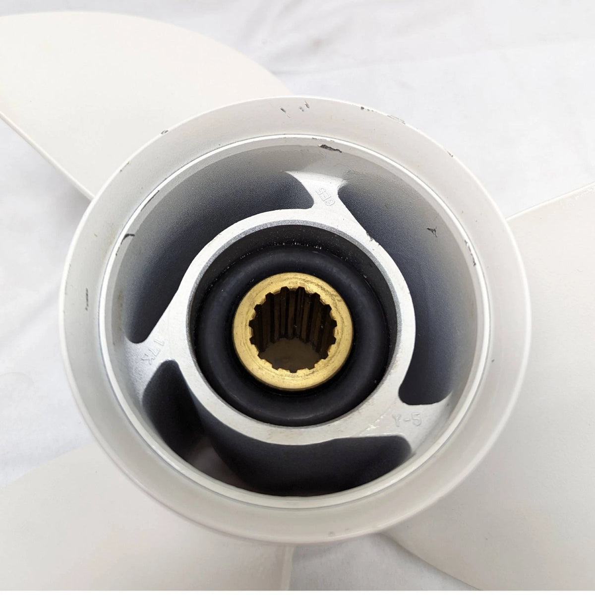 Yamaha Aluminum Propeller 13X19P for Yamaha (6E5-45941-00-00)