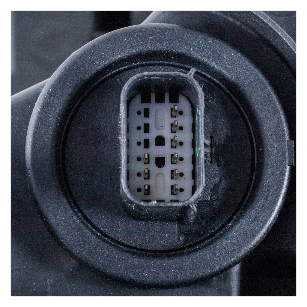Headlight Driver Side Halogen Chrome Bezel for Ram 2500/3500 (2019–2022) CH2502334, LLX-CH2502334-CL360A70