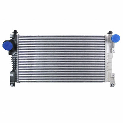 Intercooler for GMC Sierra 3500 Classic/Sierra 2500 HD (2007–2010) CLX-M0-18110-CL360A57, GM3012120