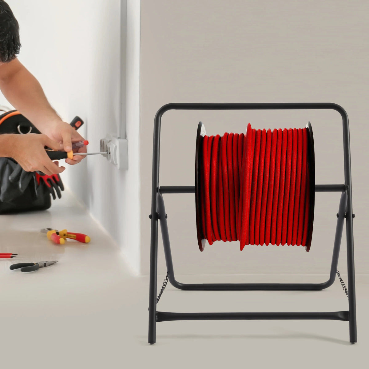 Single-Axle Cable Caddy for Easy Transport