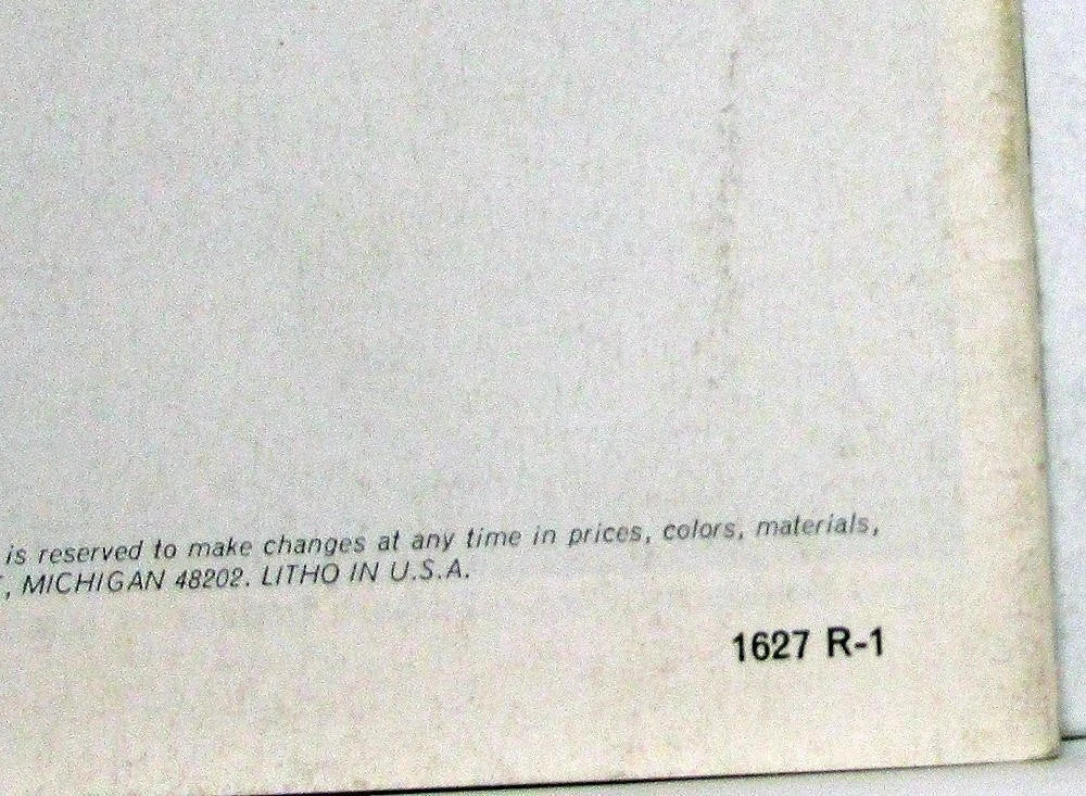 Chevrolet Camper RV Motor Home Truck Sales Brochure (1972)