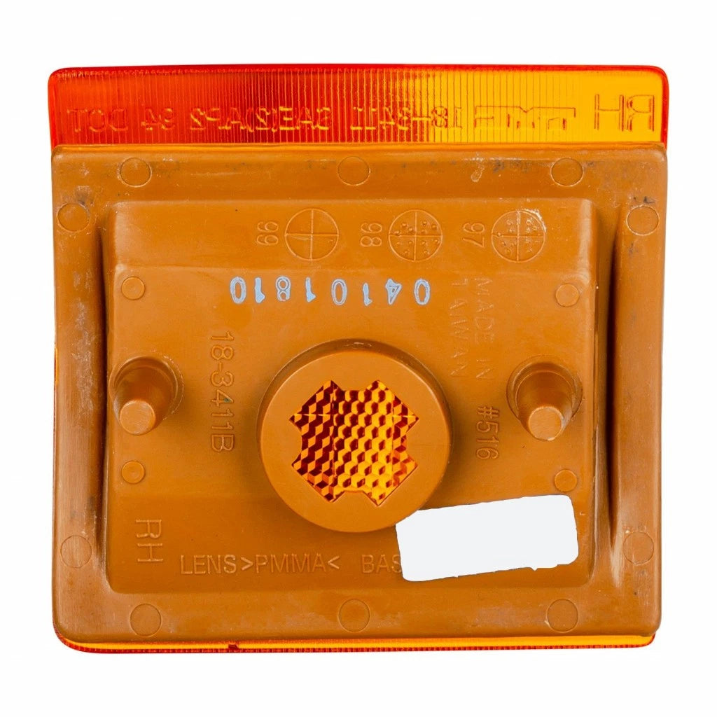 Lower Side Marker Light for GMC K1500/2500/3500 (1994–1999) CLX-M0-18-3411-01-CL360A56, GM2551145