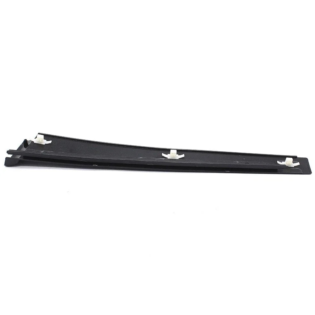 B Pillar Trim Cover for Ford Fiesta MK5 (2002–2006)