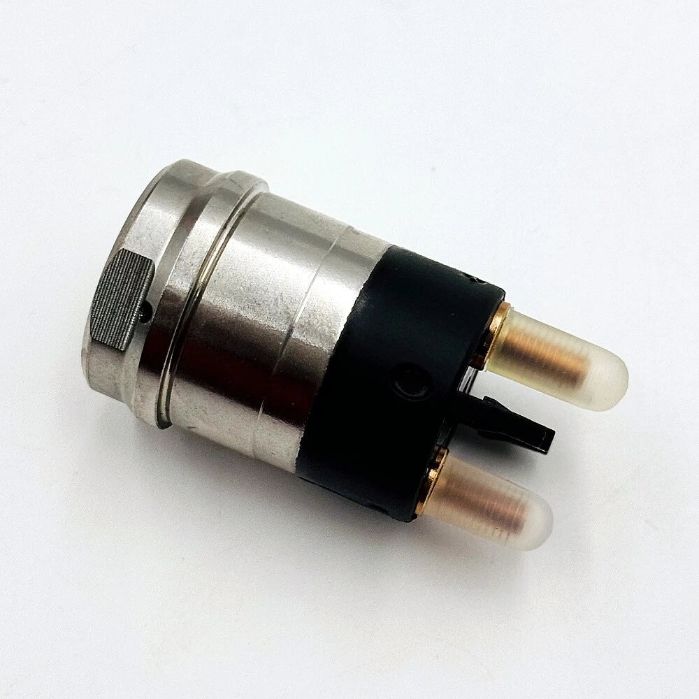 Fuel Injector Solenoid F00RJ02697 for Dodge 2500 3500 (2003–2007)