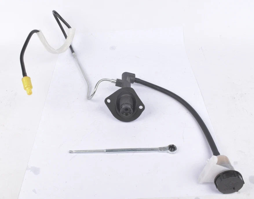 Clutch Master Cylinder for Mazda B3000, Ford Explorer, Ranger (1994–2000)