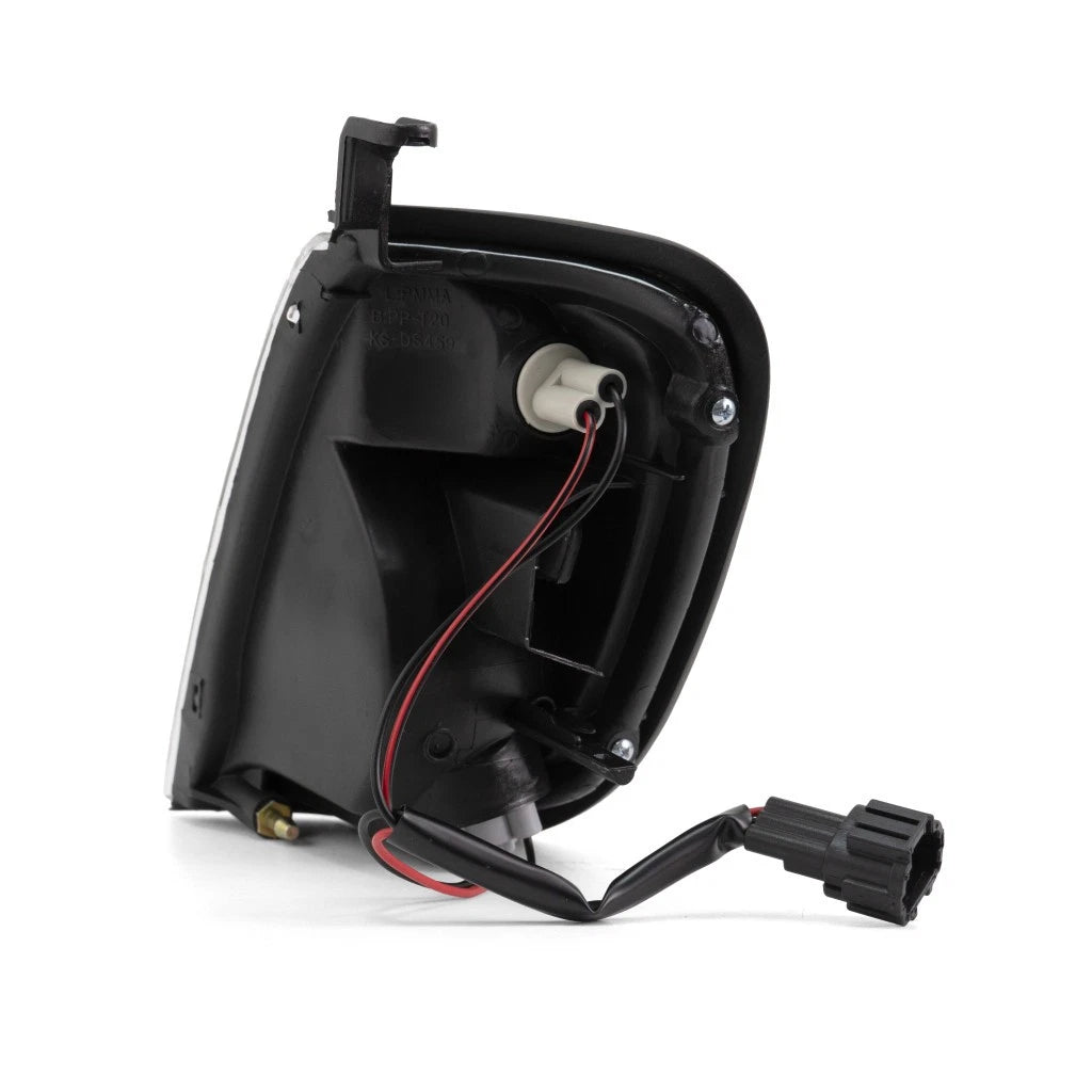 Turn Signal Corner Light for Nissan Frontier Pickup (1998–2000) LLX-NI2521124V-CL360A70, NI2521124