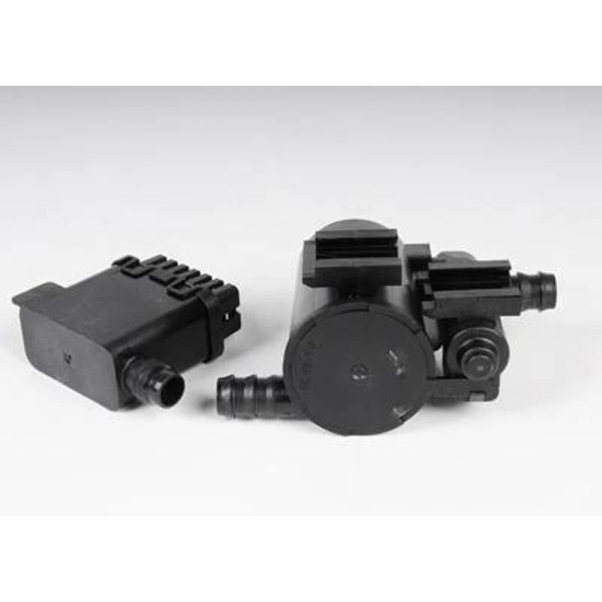 214-2082 Vapor Canister Vent Solenoid for Chevy GMC Sierra 1500 Classic (2004–2007)