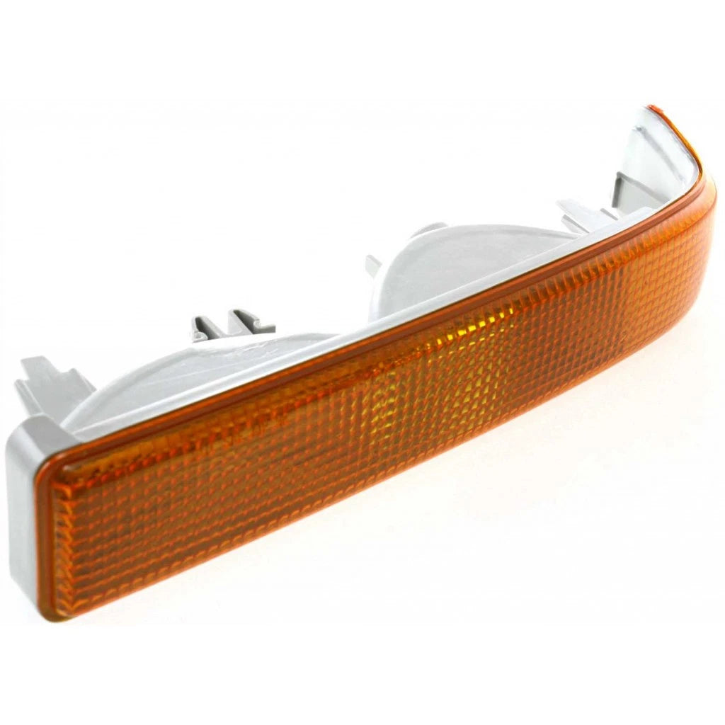 Turn Signal/Parking Light for Chevy S10 (1998–2004) GM2520162, CLX-M0-12-5054-01-9-CL360A2