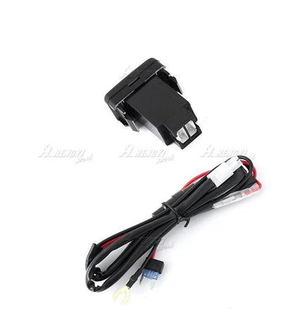 1x Switch Button USB-C PD/USB-A QC3.0 Socket for Toyota Tundra (2005–2007)