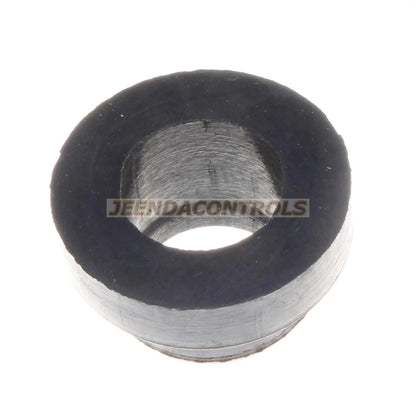 Rubber Fuel Tank Bushing for Bobcat 751 753 763 773 7753 863 864 873 883 (6717402)