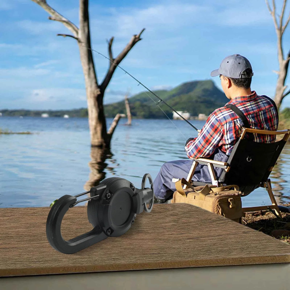 Heavy Duty Retractable Badge Reel with Carabiner Clip for Keys (Universal)