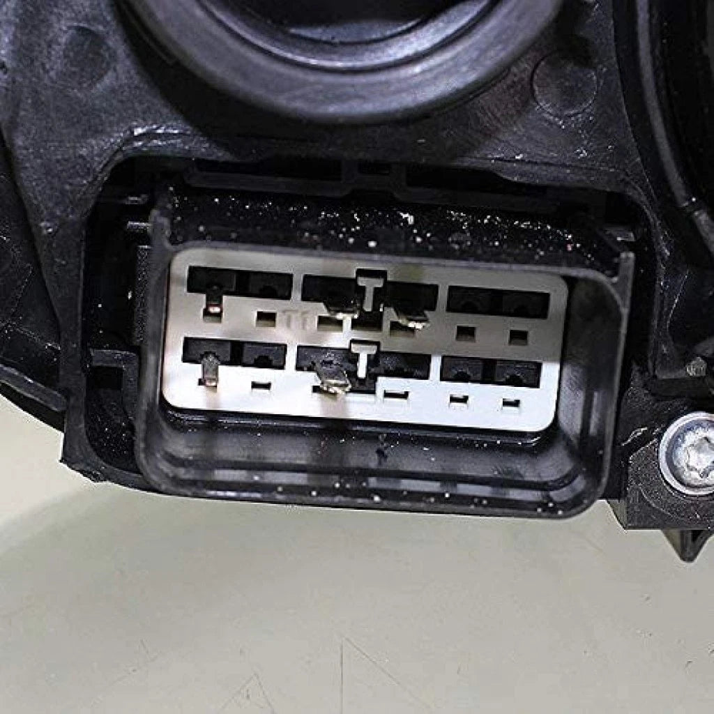 Headlight Pair for Volvo V50 (2005–2007) PLX-M0-373-1111L-AC-CL360A56, VO2502117, VO2503117