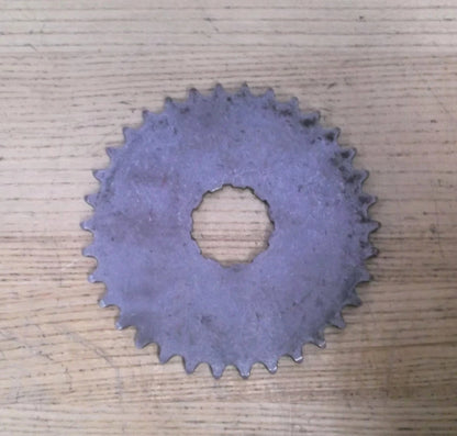 34T Sprocket 3/8P for Briggs & Stratton Lawn Mower (OEM Snapper 7021129)