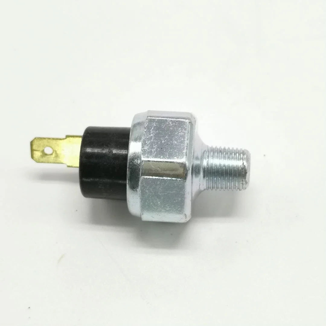 Oil Pressure Switch Sensor 15531-39010 for Kubota G1700 G1800 G1900 G2000 G2160