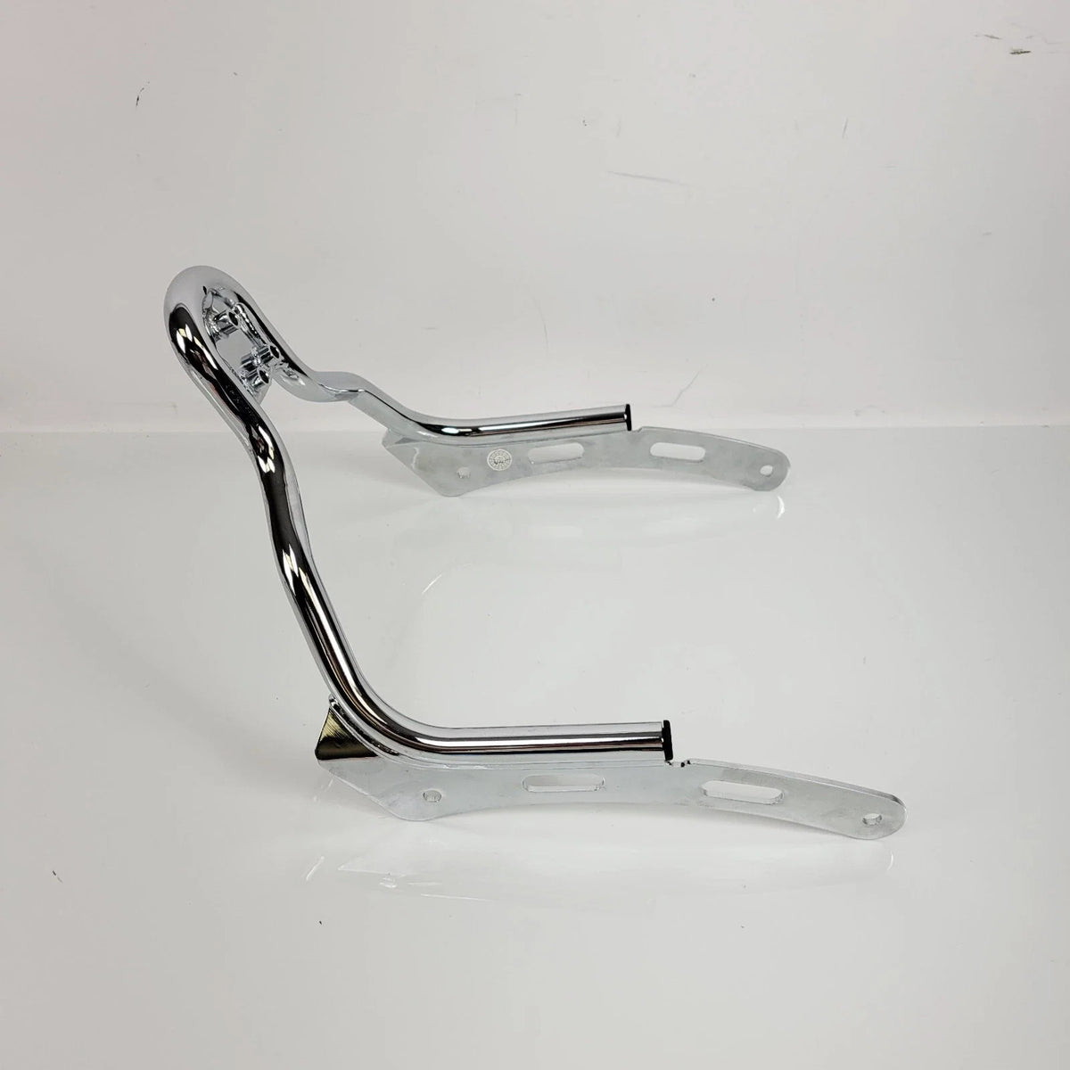 Sissy Bar Chrome Backrest for Indian Chief Syndicate (2022–2024)