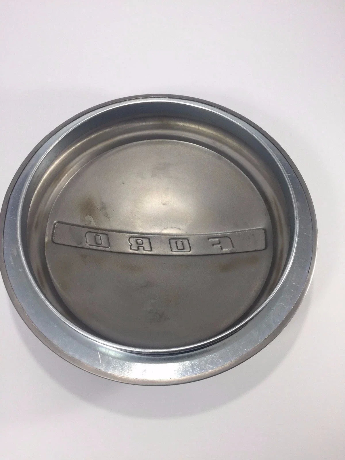 Hubcaps Set with Script for Ford Car and Pickup (1947–1948)