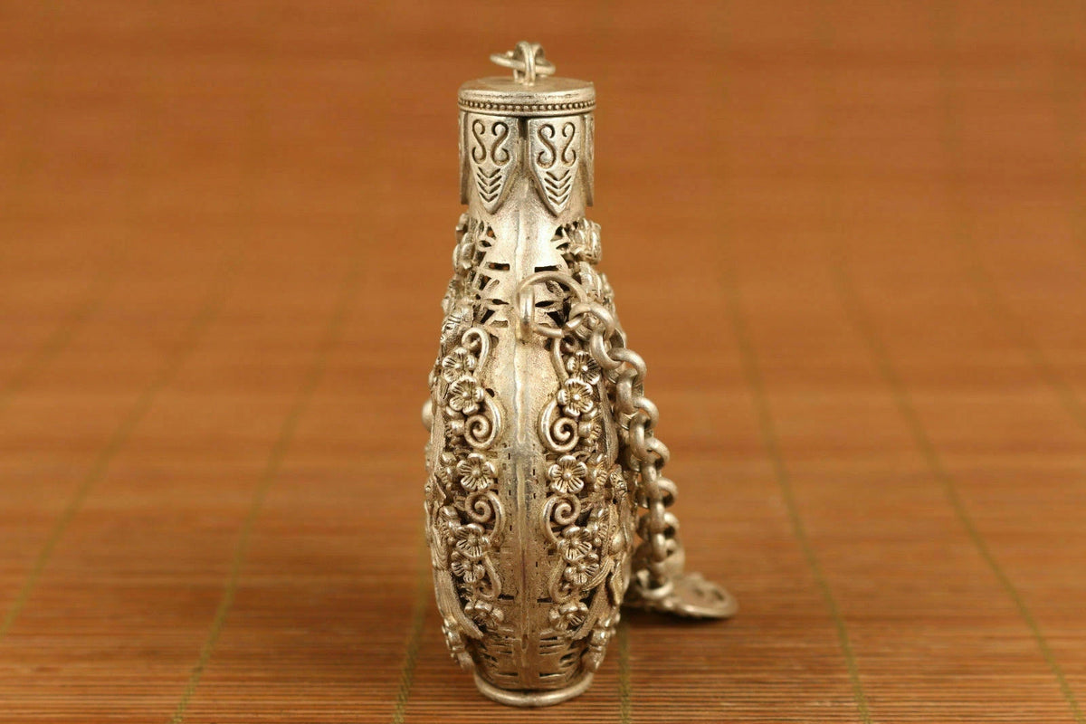 Hollow Carved 8 Immortals Snuff Bottle for Chinese Old Tibet Silver