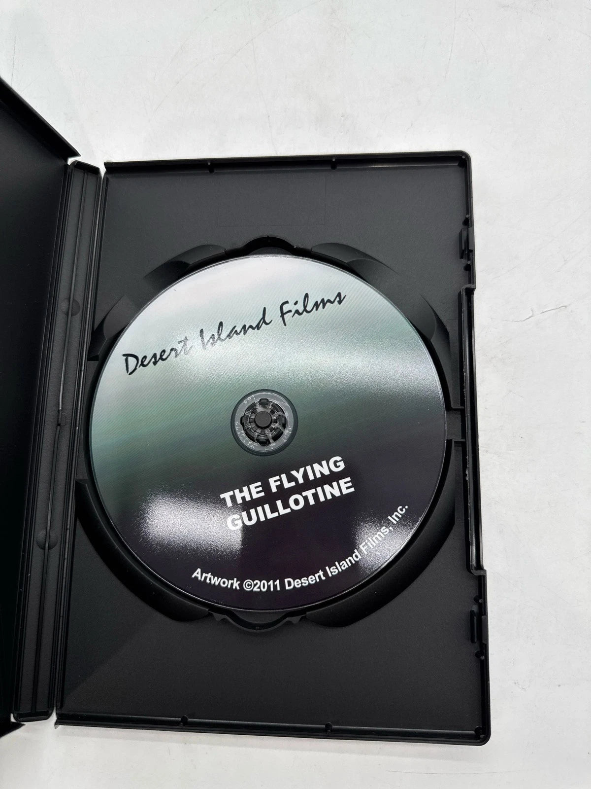 Flying Guillotine for Long Distance Use