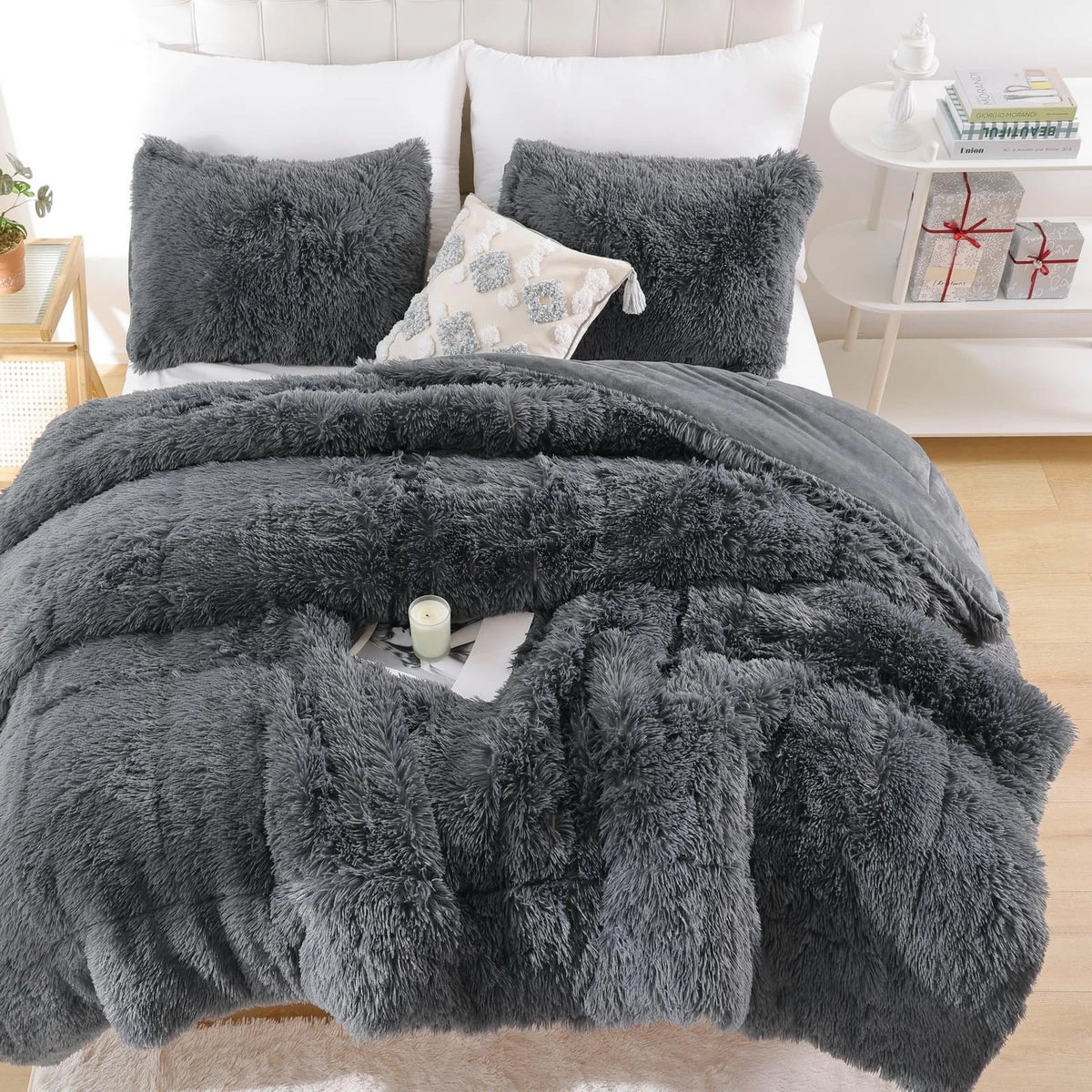 Comforter Set for Queen Size Bed (Faux Fur, Dark Grey)