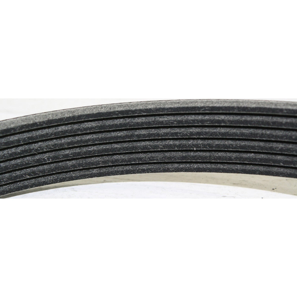 Drive Belt for Chevy Pickup, Mercedes J Series, C Class, 4 Runner, Ford Ranger