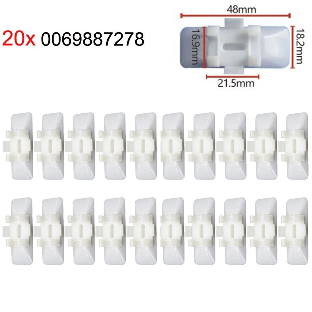 Body Side Moulding Clips Retainer for W124/W129 (1990–1996)