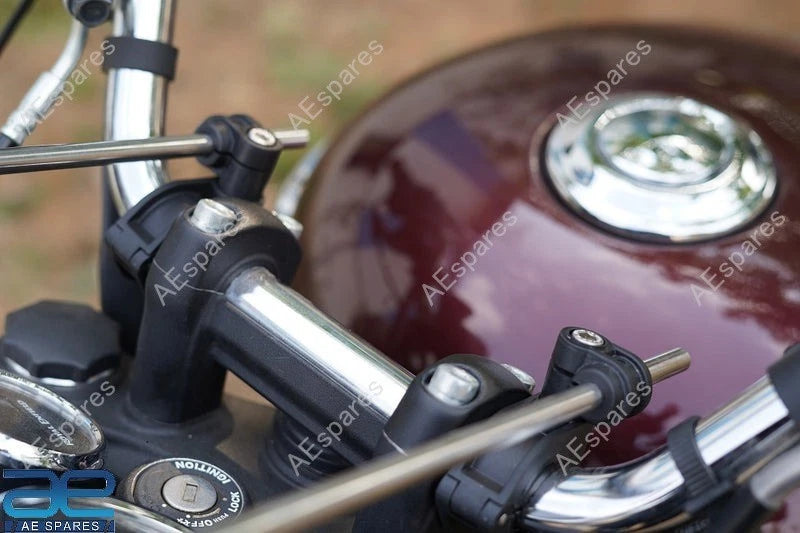 Wanderer Touring Smoked Windshield Kit for Royal Enfield Meteor 350