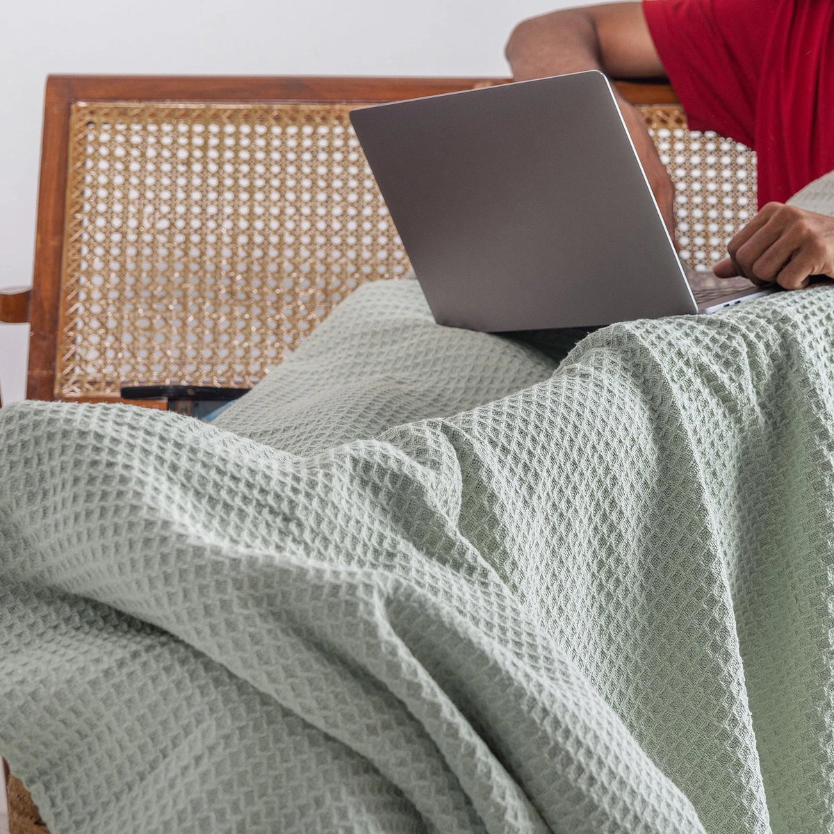 Queen Cotton Waffle Blanket 90x92 Lightweight All Season Throw