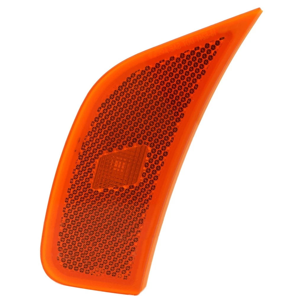 LED Side Marker Light for Chevy Suburban/Tahoe (2021–2024) CLX-M0-18-6242-00-CL360A56, GM2550206