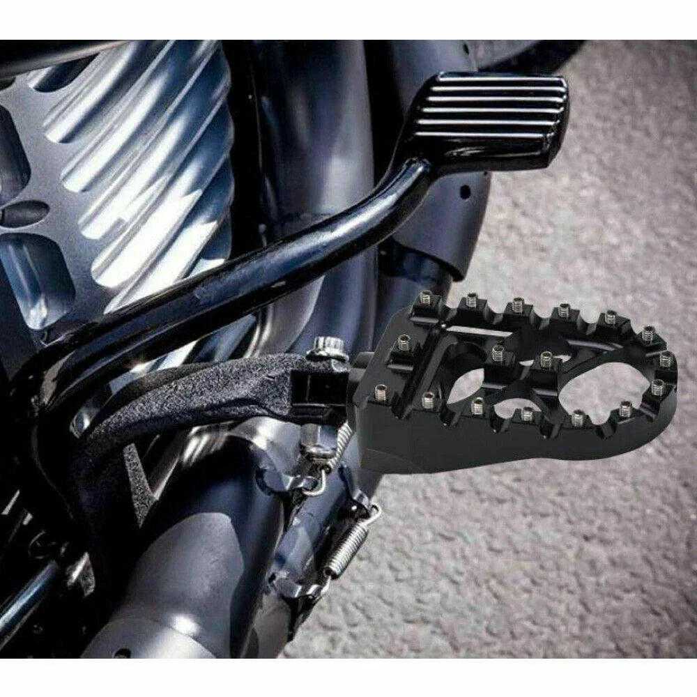 Wide MX Style Foot Pegs for Harley Dyna Sportster XL883 1200 (2004–2023)