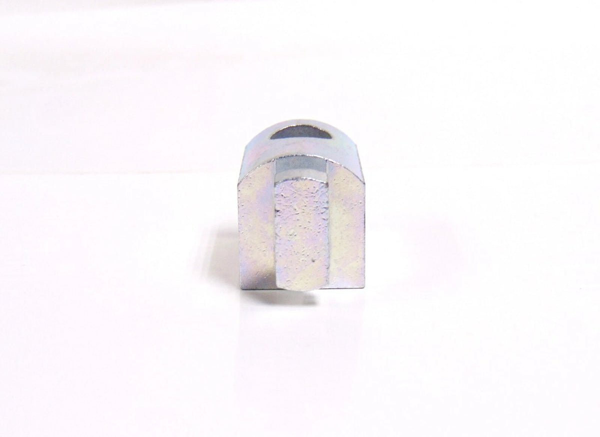 Trunnion for Lawn Mower (OEM Briggs & Stratton)