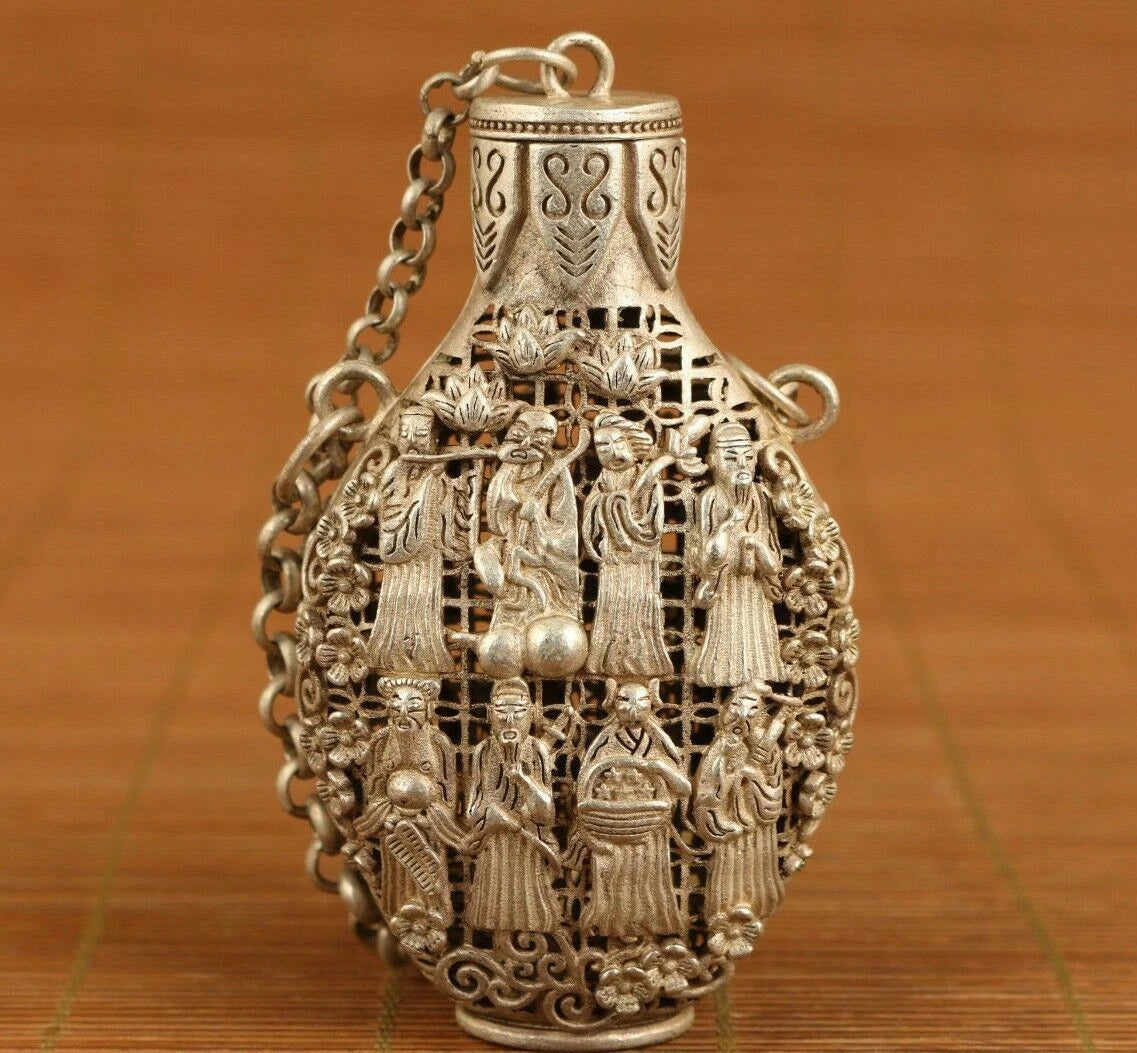 Hollow Carved 8 Immortals Snuff Bottle for Chinese Old Tibet Silver