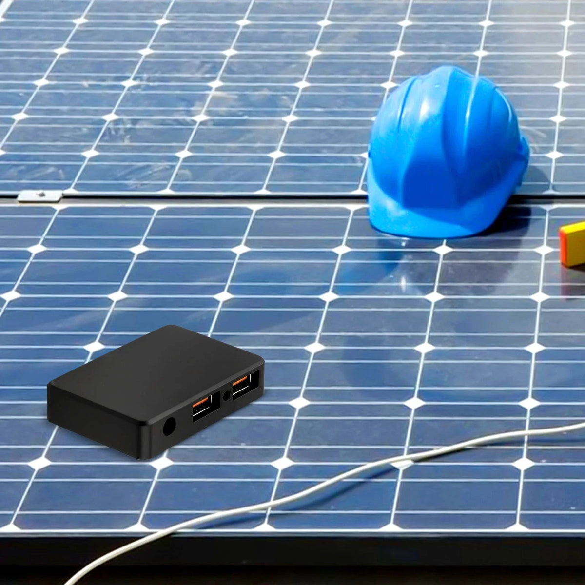 Solar Controller Regulator for Mobile Phone Laptop Camera Charging