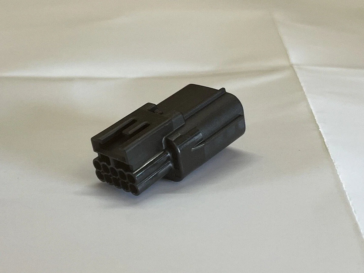 10 Pins Wiring Harness Connector Plug for Toyota Hiace (2004–2019)